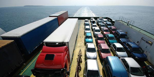 Shipping an automobile Overseas - The Right Shipping Methods for Vehicles from the UK